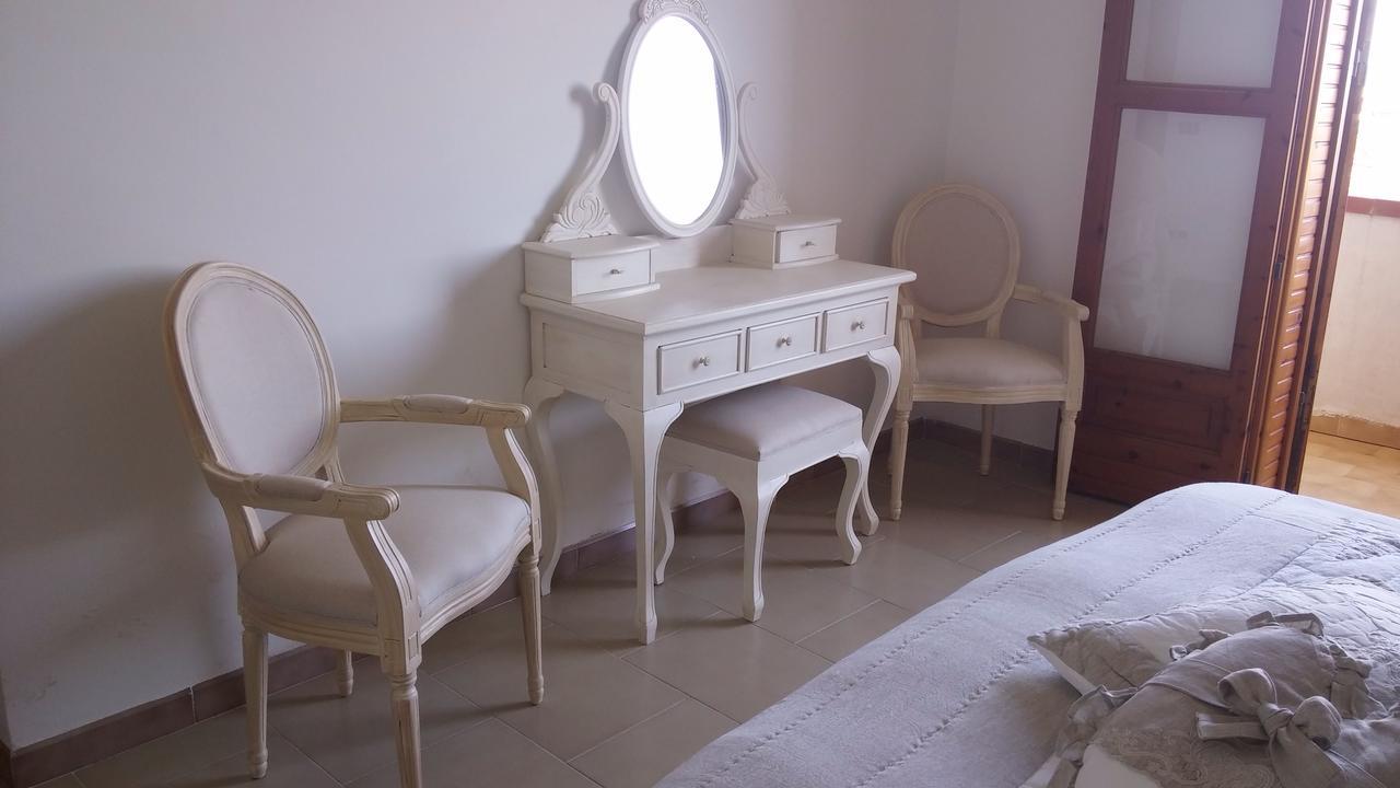 Ifioridisicilia Bed and Breakfast Campofelice Di Roccella Eksteriør billede