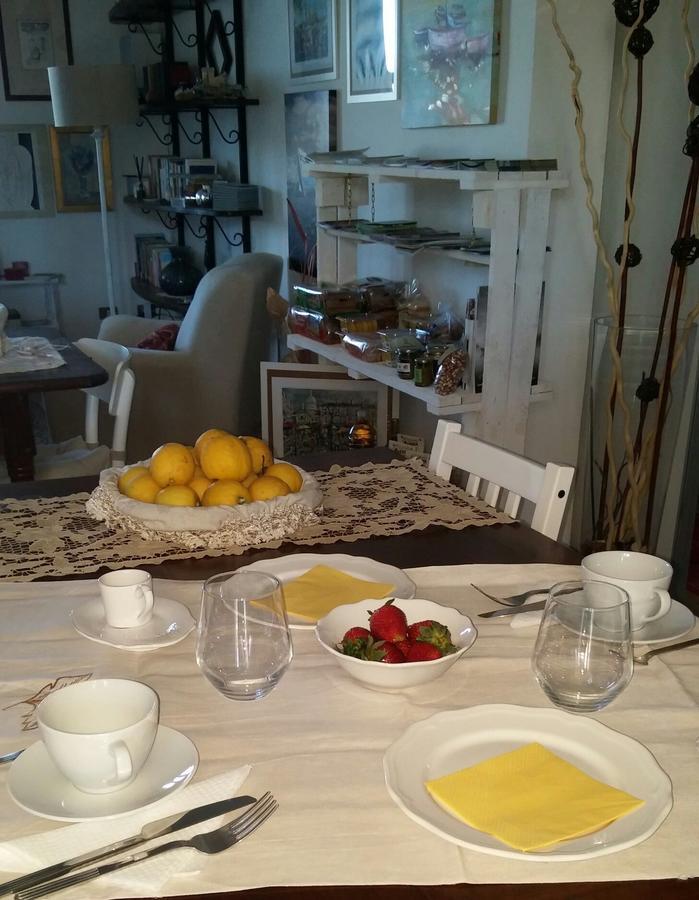 Ifioridisicilia Bed and Breakfast Campofelice Di Roccella Eksteriør billede