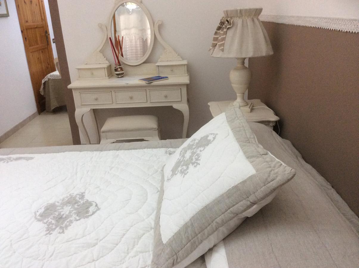 Ifioridisicilia Bed and Breakfast Campofelice Di Roccella Eksteriør billede